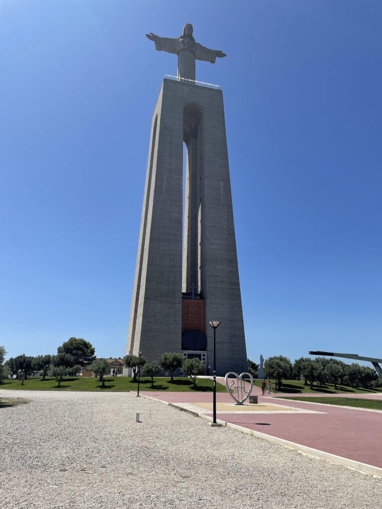 A full picture of the statue of Christo Rei (Christ the King) in Lisbon from 100m away.