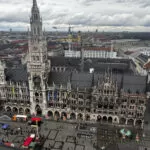 A picture of the Marienplatz in Munich from above.